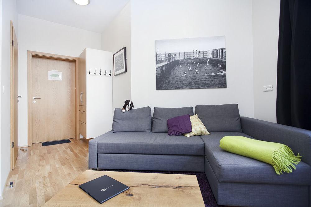สเตย์ อพาร์ตเมนต์ ไอน์โฮลต์ Apartment เรคยาวิก ภายนอก รูปภาพ