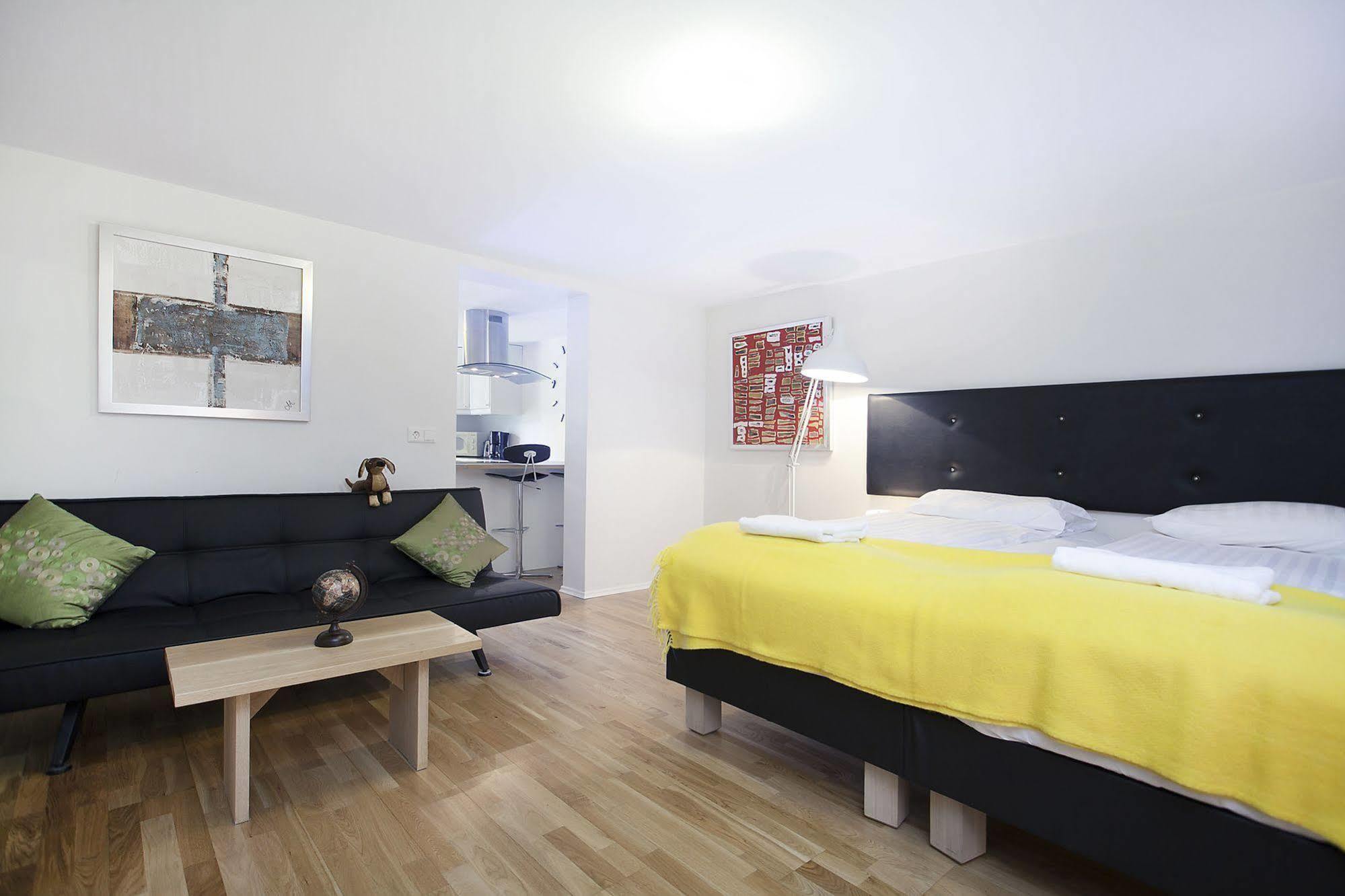 สเตย์ อพาร์ตเมนต์ ไอน์โฮลต์ Apartment เรคยาวิก ภายนอก รูปภาพ